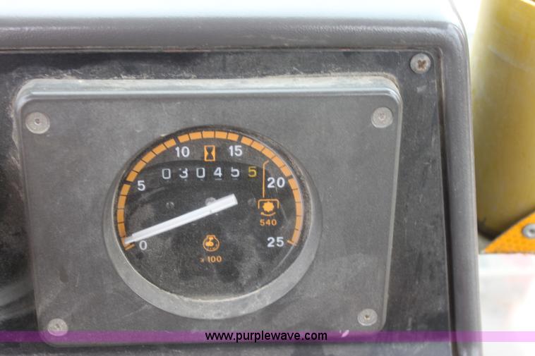 image for item E4149 1996 Ford 555D backhoe