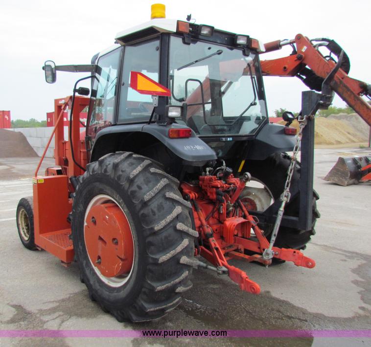 image for item E4150 2000 New Holland TS100 tractor