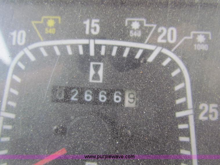 image for item E4150 2000 New Holland TS100 tractor