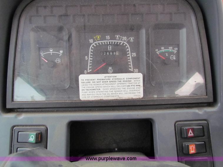 image for item E4150 2000 New Holland TS100 tractor