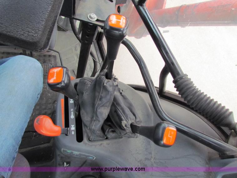 image for item E4150 2000 New Holland TS100 tractor