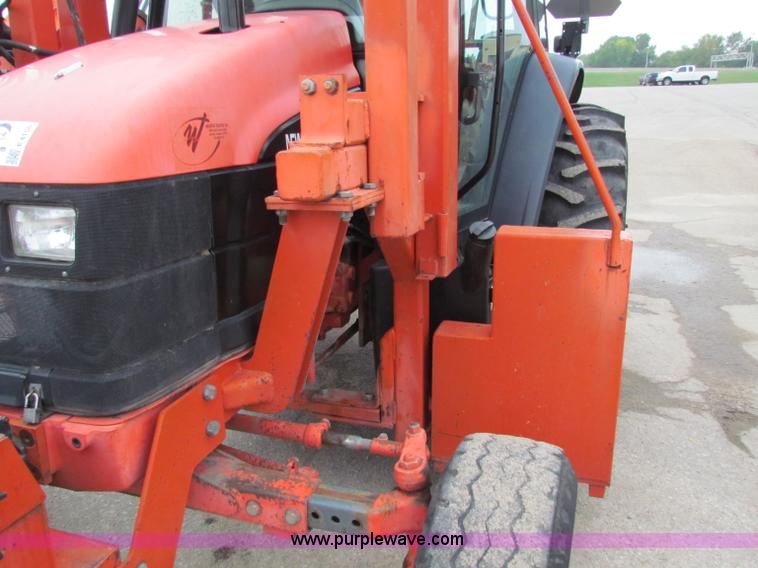 image for item E4150 2000 New Holland TS100 tractor