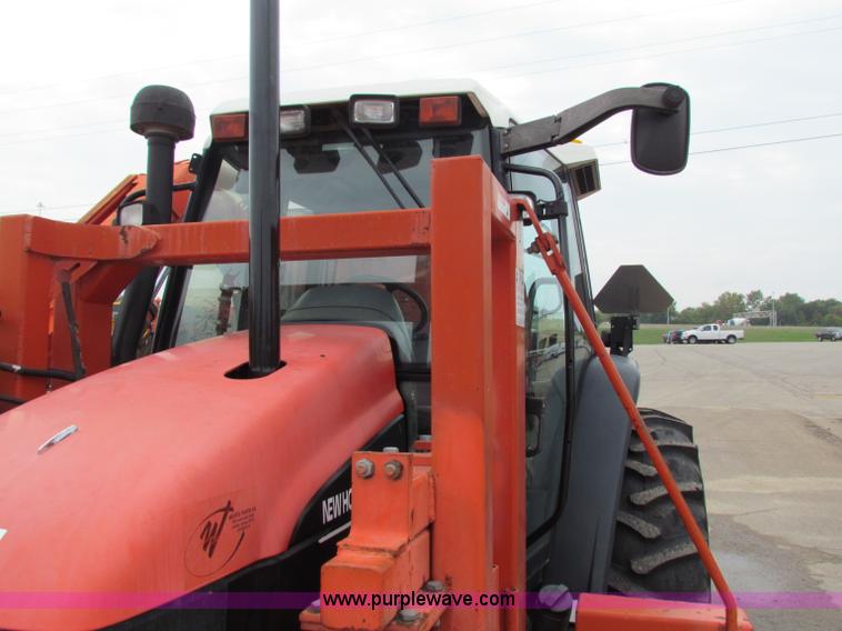 image for item E4150 2000 New Holland TS100 tractor