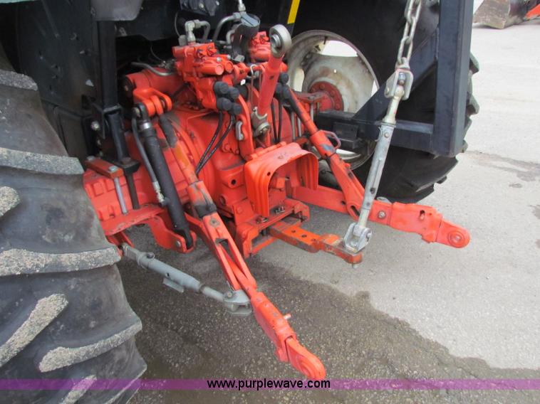 image for item E4150 2000 New Holland TS100 tractor