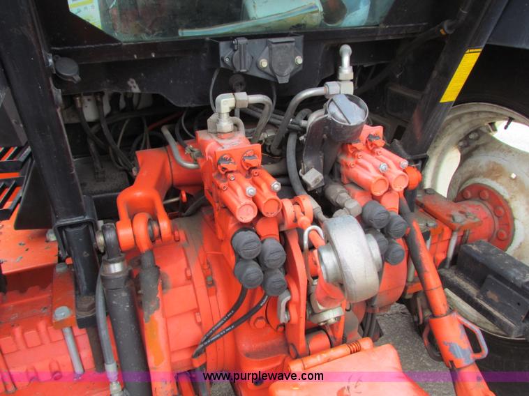 image for item E4150 2000 New Holland TS100 tractor