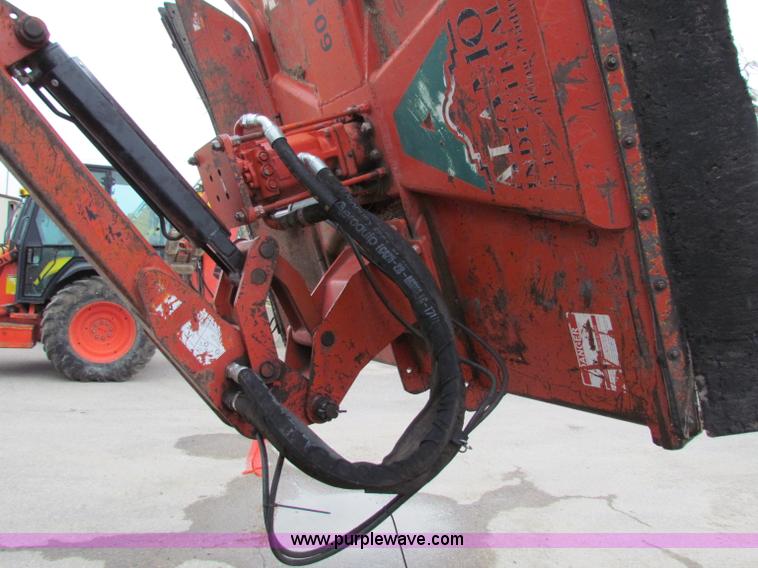 image for item E4150 2000 New Holland TS100 tractor