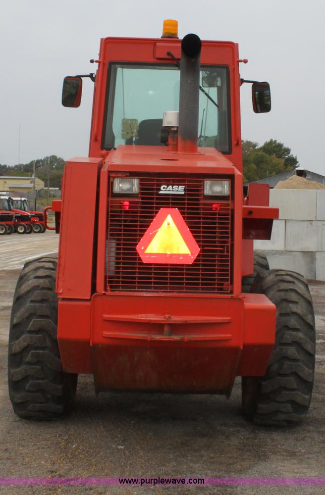 image for item E4153 1996 Case 621B wheel loader