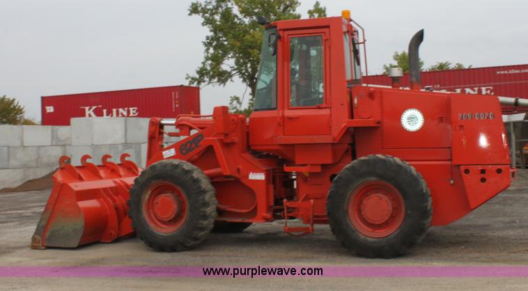 image for item E4153 1996 Case 621B wheel loader