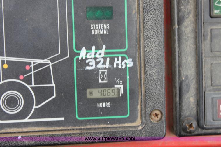 image for item E4153 1996 Case 621B wheel loader