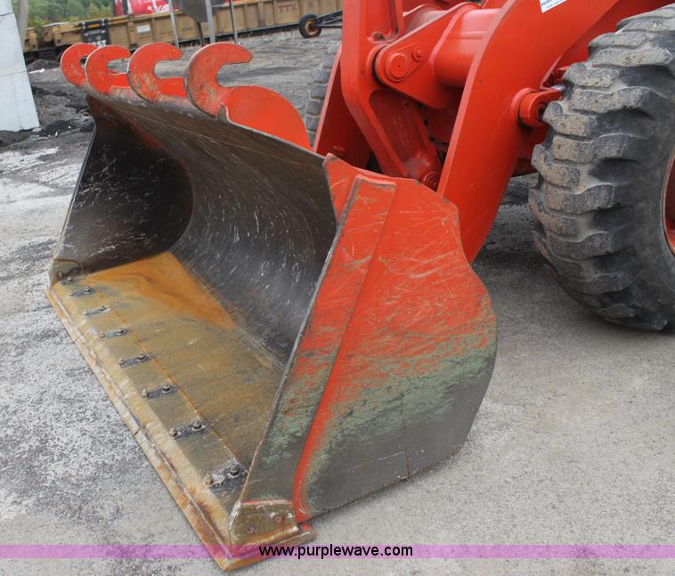 image for item E4153 1996 Case 621B wheel loader