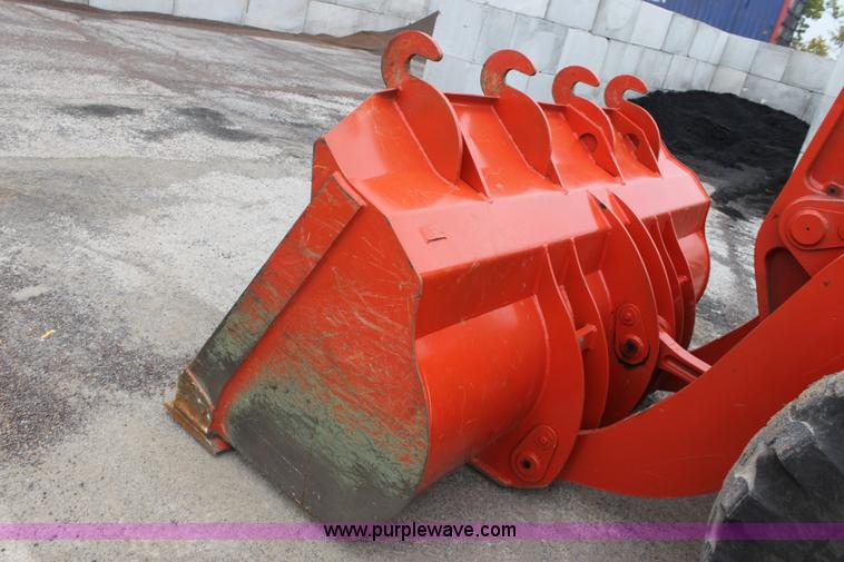 image for item E4153 1996 Case 621B wheel loader