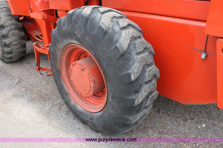 image for item E4153 1996 Case 621B wheel loader