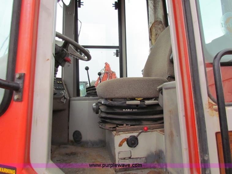 image for item E4160 1996 Fiat-Allis FR90 wheel loader