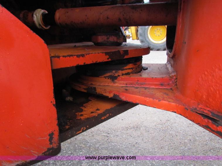 image for item E4160 1996 Fiat-Allis FR90 wheel loader