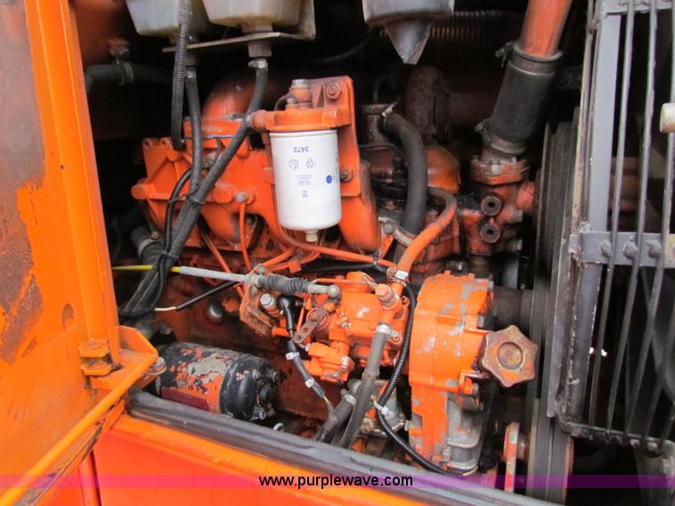 image for item E4160 1996 Fiat-Allis FR90 wheel loader