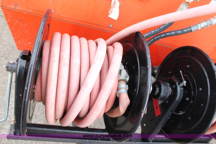 image for item E4162 1998 Atlas Copco XAS 90 JD air compressor