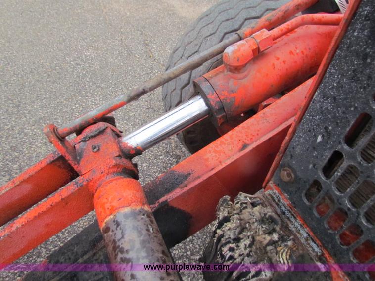 image for item E4164 1996 Ford 555D backhoe