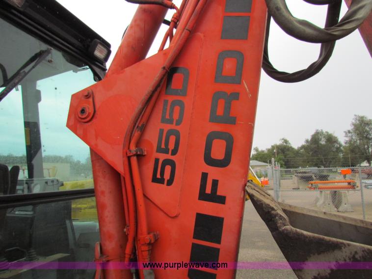 image for item E4164 1996 Ford 555D backhoe