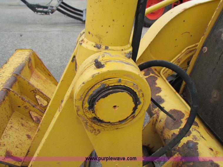 image for item E4165 2003 John Deere 310G backhoe
