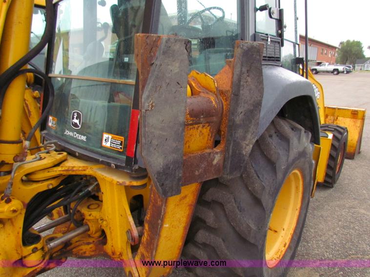 image for item E4165 2003 John Deere 310G backhoe