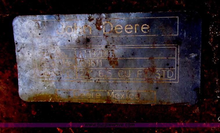 image for item E4165 2003 John Deere 310G backhoe