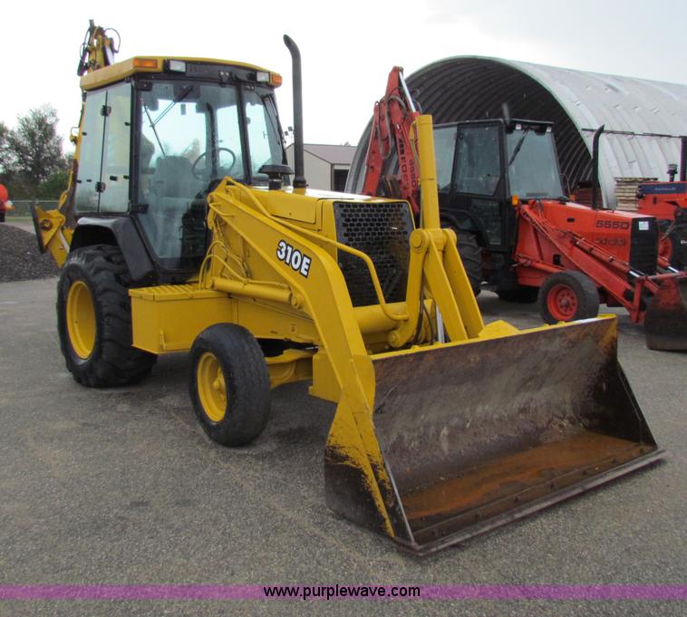 image for item E4166 1997 John Deere 310E backhoe