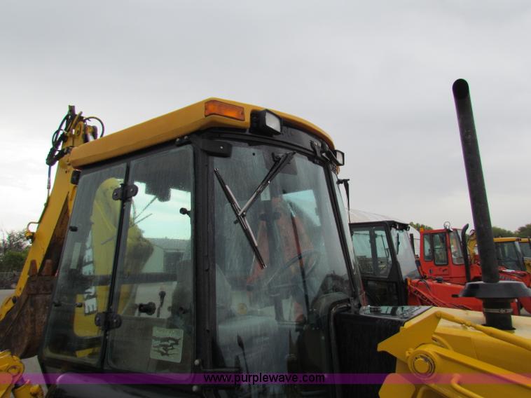 image for item E4166 1997 John Deere 310E backhoe