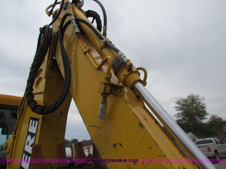 image for item E4166 1997 John Deere 310E backhoe