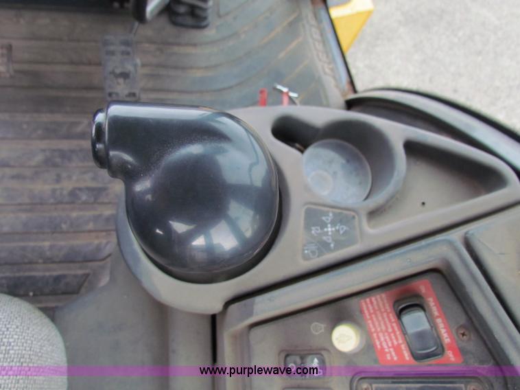 image for item E4167 2003 John Deere 310G backhoe