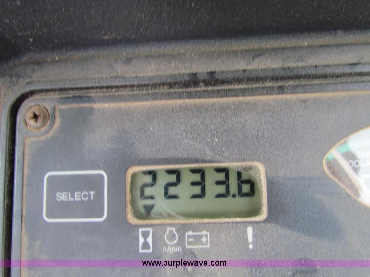 image for item E4167 2003 John Deere 310G backhoe