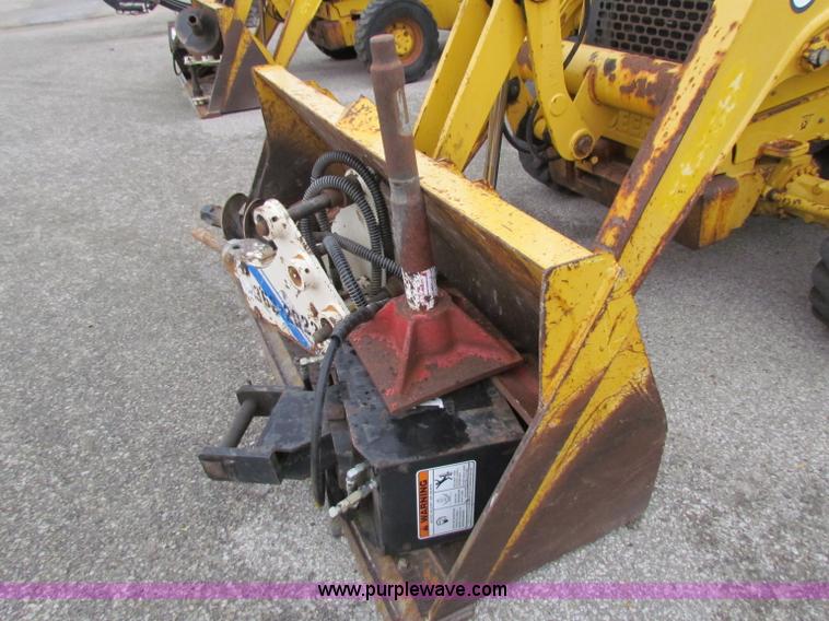 image for item E4167 2003 John Deere 310G backhoe