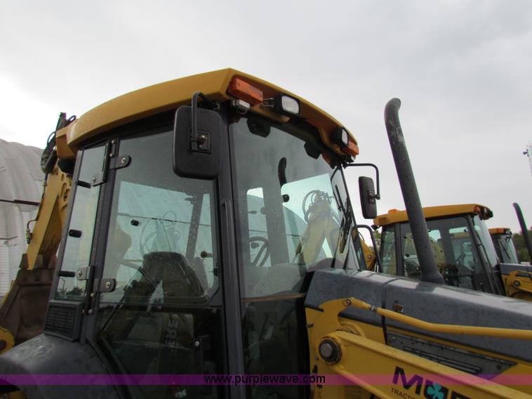 image for item E4167 2003 John Deere 310G backhoe