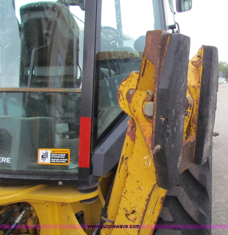 image for item E4167 2003 John Deere 310G backhoe