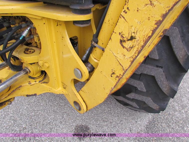 image for item E4167 2003 John Deere 310G backhoe