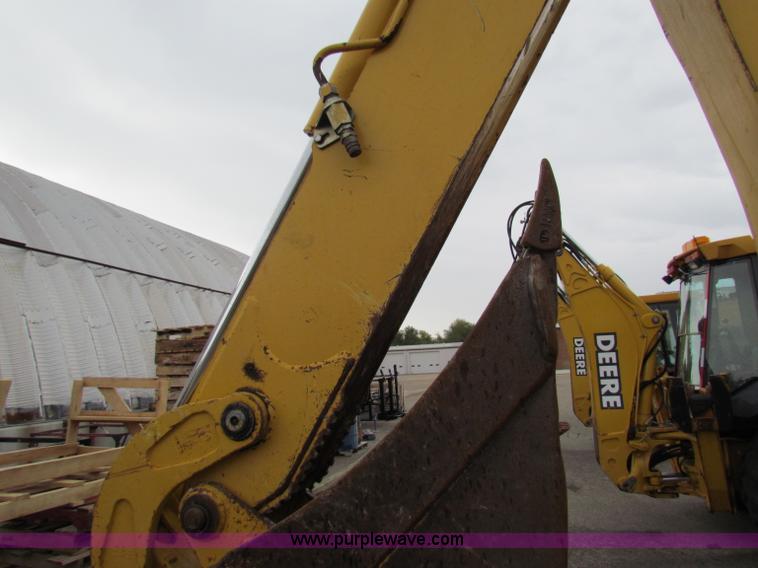 image for item E4167 2003 John Deere 310G backhoe