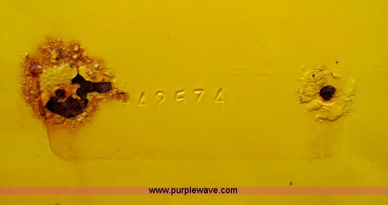 image for item E4168 2004 John Deere 310G backhoe