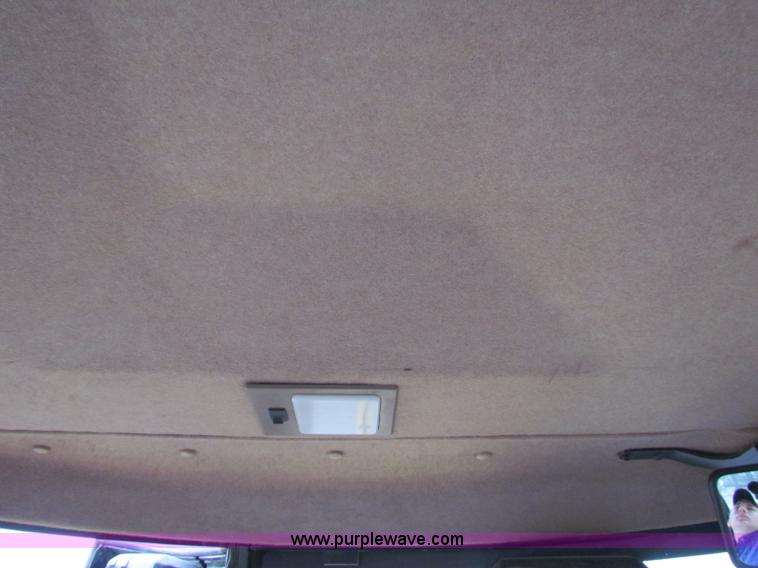 image for item E4169 1997 John Deere 310E backhoe