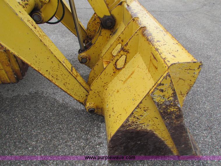 image for item E4169 1997 John Deere 310E backhoe