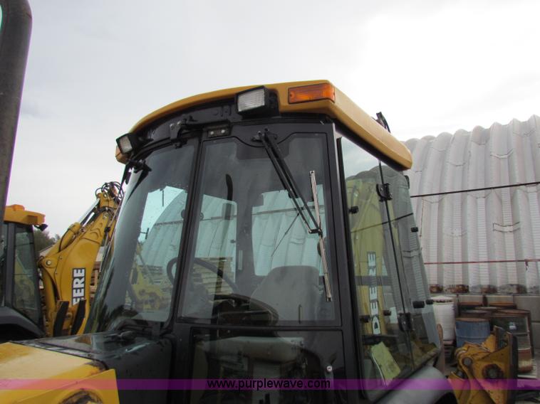image for item E4169 1997 John Deere 310E backhoe