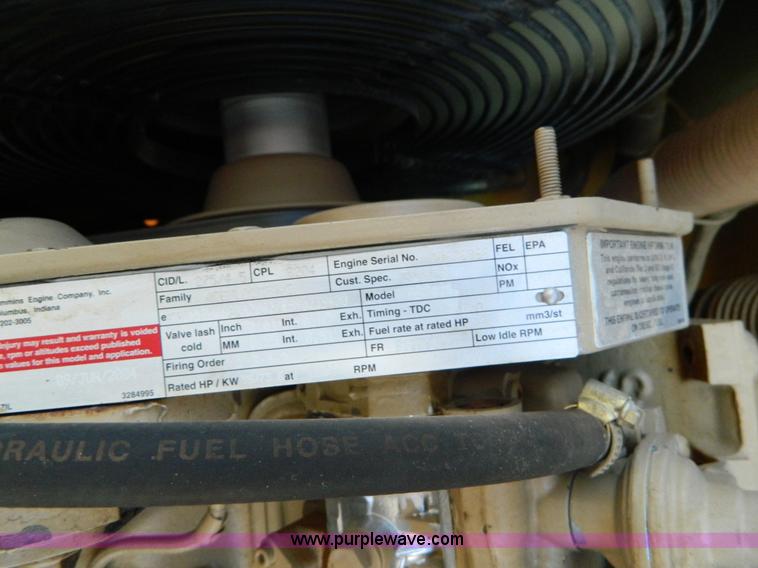 image for item E4171 2005 Dyna-Pac CP142 pneumatic roller