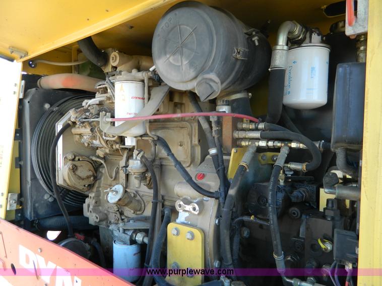 image for item E4171 2005 Dyna-Pac CP142 pneumatic roller