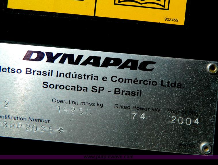 image for item E4171 2005 Dyna-Pac CP142 pneumatic roller