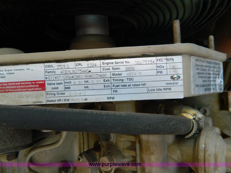 image for item E4172 2005 Dyna-Pac CP142 pneumatic roller