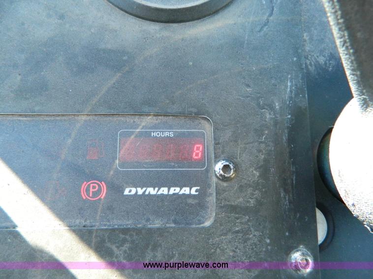 image for item E4172 2005 Dyna-Pac CP142 pneumatic roller