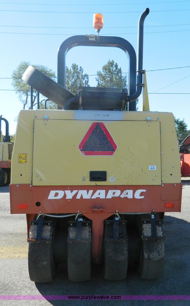 image for item E4173 2005 Dyna-Pac CP142 pneumatic roller
