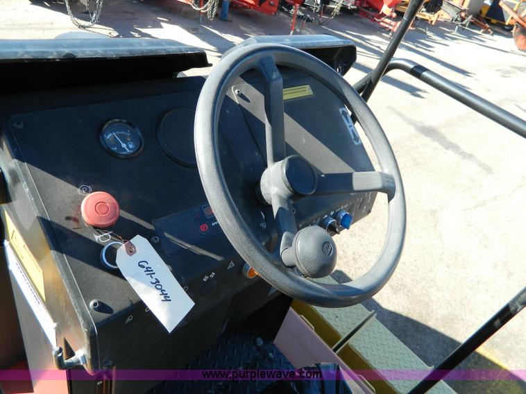 image for item E4173 2005 Dyna-Pac CP142 pneumatic roller