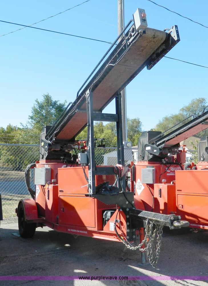 image for item E4176 2003 Craft Co SS-125 crack seal machine