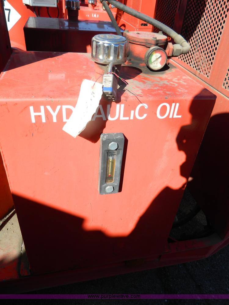 image for item E4176 2003 Craft Co SS-125 crack seal machine