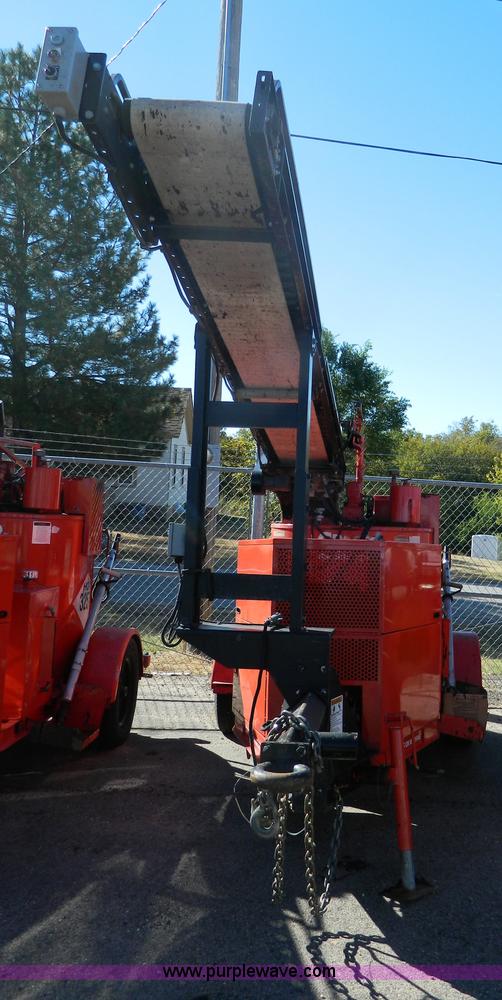 image for item E4178 2004 Craft Co SS-125 crack seal machine