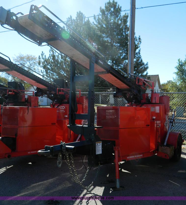 image for item E4178 2004 Craft Co SS-125 crack seal machine